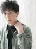 ラフな質感で遊ぶ!ツイストパーマのエアリーショートf名護大東