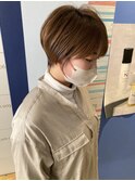 ショートボブ