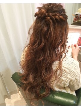 ラ ブリエ 成田公津の杜(La briller) ふわふわハーフアップ