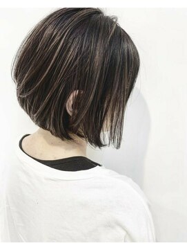 カルラ(Karra) 外国人風アッシュブラウン