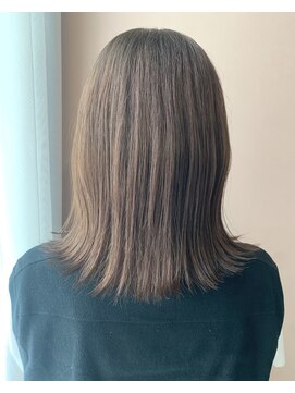 ハブ(hub) 【天神今泉】柔らかベージュ