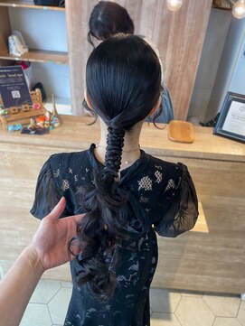 シエル(hair terrace Ciel) タイトアレンジ