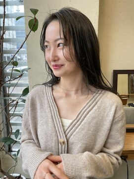 ロプート(Loput) オリーブベージュ