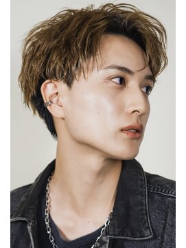 オーシャントーキョー 大阪(OCEAN TOKYO) 波巻きパーマメンズツイストスパイラルパーマツーブロック