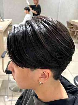 アッシュ 高幡不動店(Ash) センターパートニュアンスパーマツーブロックメンズ縮毛矯正