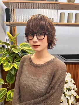 シンクアンド(THINK AND) タオルドライで決まるショートパーマ|THINK AND