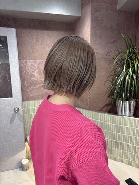 ★ワンブリーチで作る赤みなしミルクティーベージュボブ横浜