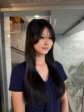 ノス 表参道(NOOS) ブルーブラック/ネイビー/レイヤーカット/髪質改善/艶髪