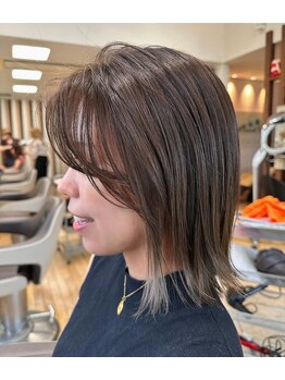 アートランドユージン(art land u-jin)の写真/オリジナルのパーソナルカラー診断で好感度UP◎肌がくすんで見えないカラーで透明感溢れる若々しい印象に！