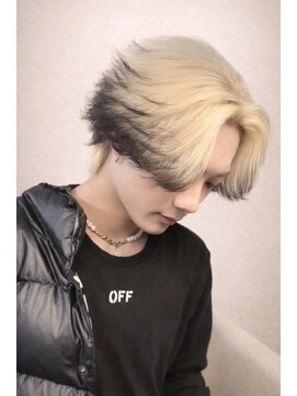 チザン(TIZAN) ダブルカラー×センターパート