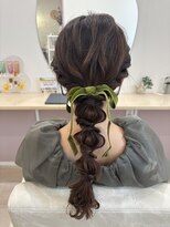 モニョヘアー(monyo hair)&nbsp;【ゆるふわ】編み下ろしアレンジ＊