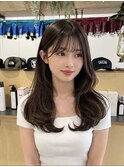 韓国風レイヤーカットと透明感グレージュ