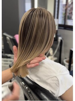 ヘアーラボ 樟葉(Hair Labo)の写真/髪質改善白髪カバーグレイカラーで理想の髪へ。最初から最後までしあげる至福のサロン体験を★