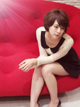 ニッチ(Niche) ヌーディ×フェミニン