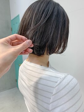 テトヘアー(teto hair) bob(ミニマムボブ、グラデーションカラー、前下がりボブ)
