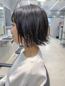 テトヘアー(teto hair) 暗髪、グレー、就活ヘア、ボブ