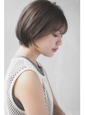 丸みショートボブ×透明感アッシュグレージュ