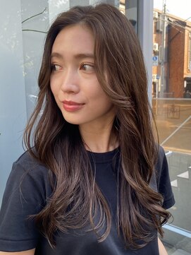 ティア(Tia.) (縮毛矯正/髪質改善/ロングヘア/前髪/サイドバング/小顔)