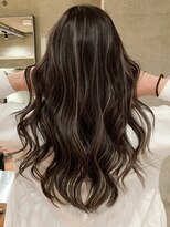 ヨロ 小岩(YOLO) ハイライトカラーミルクティーベージュケアブリーチダブルカラー