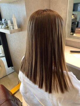 プレイス(PLACE) 髪質改善縮毛矯正でサラツヤストレート