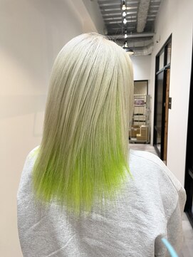 いろあそび 八王子 ホワイト×ライムグリーン