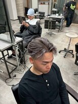 イーラ(era)&nbsp;バレイヤージュパーマ/メンズ/刈り上げ/眉毛/ツイスト