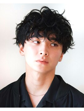 ディッセンバー 渋谷(December) ◎メンズ マッシュ ニュアンスパーマ 束感 メンズカット