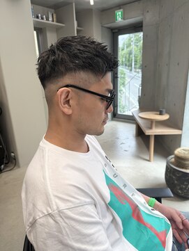 エウペ 渋谷(WEUPE) 束感/波巻き/ハイライト/マッシュパーマ