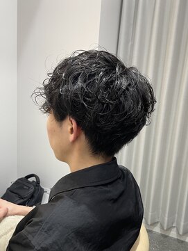 ロンド メリー 大宮(Lond merry) men's/メンズ/フェザーパーマ/サーフカール/ブルーブラック/大宮