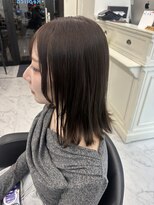 レプリカ 上大岡(Replica)&nbsp;グレージュ、切りっぱなしボブ