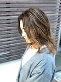 ミディアムレイヤー×バレイヤージュ
