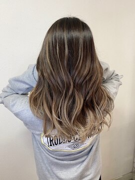 ヘアハウス ルアナ(Hair House Luana by NYNY) ハイライトグラデーションカラー