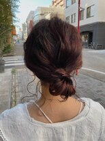 ビーワールド(B WORLD)&nbsp;うねうねウェーブがかわいいアップスタイル【藤枝/髪質改善】