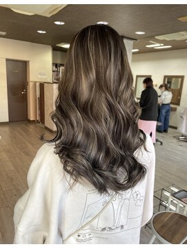 ミニム ヘアー(minim hair) 【minim×日比】コントラストハイライト×グレージュ