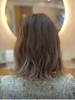 松本平太郎美容室 銀座パートフォー(PART4) 極細ハイライト 切りっぱなしボブ ◎20代 30代 40代