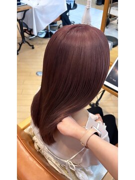 ユニ バイ マグ 長野店(Uni.by Mag) 20代30代ダブルカラーシアーピンクミディアム