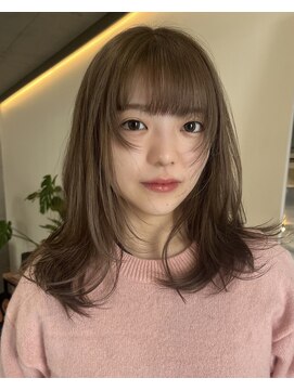 ナループロアボタン(Nalu pu loa BOTAN) レイヤーカット/透明感ブラウン/フェイスレイヤー