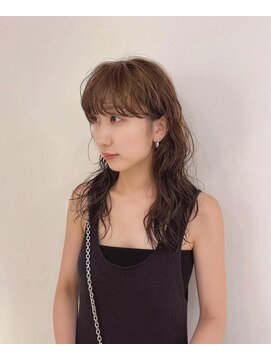 ツナグ(tsunagu) ミディアムパーマ、ロングパーマ、クルクルパーマ、ゆるめパーマ