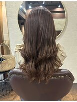 穀雨(Kokuu)&nbsp;大人シアーベージュミニウルフボブミディアムレイヤー