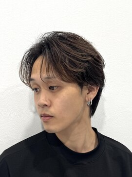 レイズ ルーツ 名古屋 名駅店(RAYS ROOTS) 名古屋 毛流れセンターパート