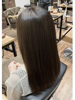 シキオリ(SHIKIORI)&nbsp;《髪質改善ストレートエステ》まとまりやすく^._.^