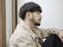 レタッチ バイ フィフス 銀座(RETOUCH by fifth)の雰囲気（#王道の波巻きパーマ×メンズマッシュが人気[銀座/メンズパーマ]）