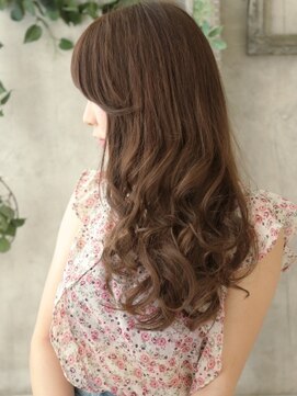 アンシェリ(Ancheri by flammeum) ヌーディーなロングヘアで大人巻き髪【藤沢】