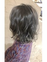 ジョリー アミ(jolie amie)&nbsp;【グレージュ×ウェーブ】