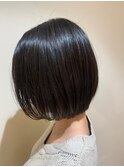 ショートボブ