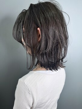 ラウンジ モリオ イケブクロ(Lounge MORIO Ikebukuro) 【morio】綺麗でかっこよくて色っぽい黒髪ミディアムウルフ♪