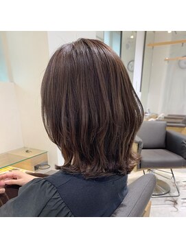 ルディー バイ ヘアーポケット(rudii by HAIR POCKET) 外はねウルフボブ×バイオレットブラウン