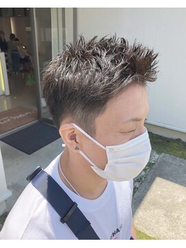 ヘアーデザイン イーエックスターバン(Hair Design ex Turban) ハイライト×ツーブロックショート