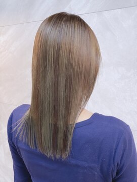 ドゥマン(Demain) ◎カーキグレージュ大人かわいいハイライト小顔カット透明感