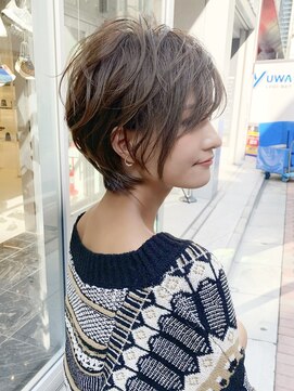 マグ ギンザ(mag ginza) 絶壁解消×くびれ×30代40代50代×前髪長め大人ショートボブ永